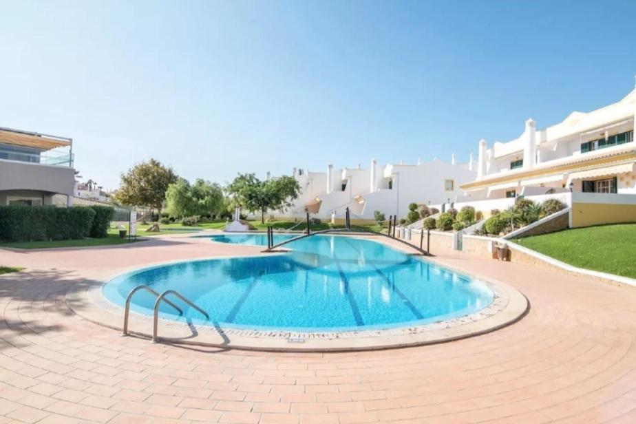 Beautiful Vila Rafaella, Walk Distance To Beaches Albufeira Extérieur photo