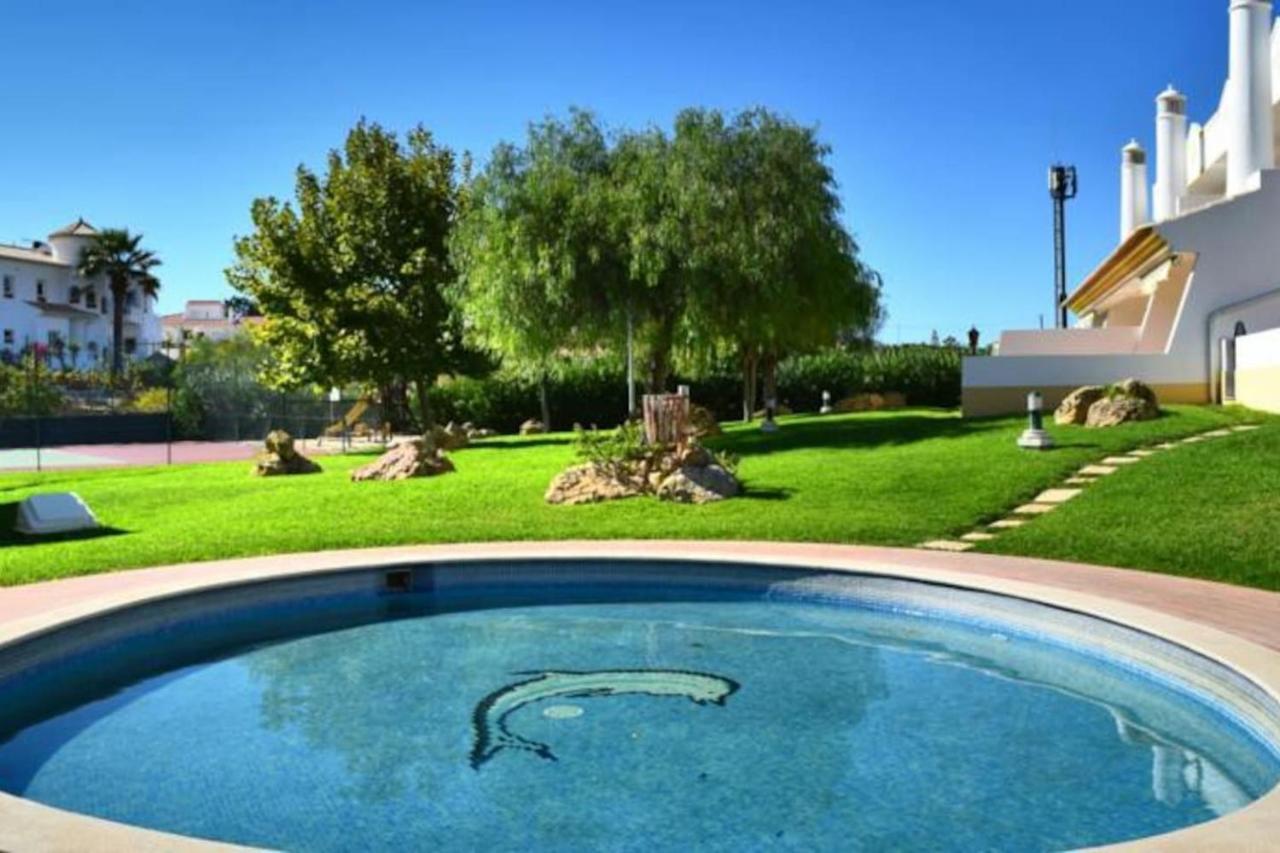 Beautiful Vila Rafaella, Walk Distance To Beaches Albufeira Extérieur photo